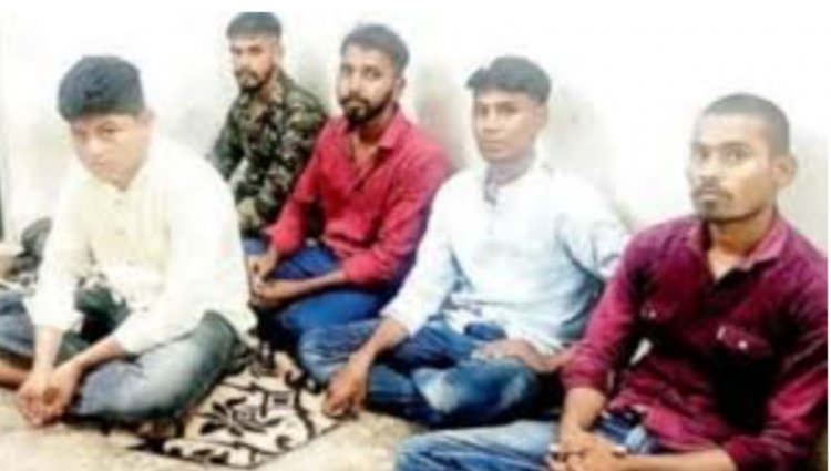 दवा दुकानों में छापेमारी कर नकली दवा के नाम पर दवाओं की सैंपलिंग लेकर दुकान संचालकों को धमकाने और उगाही करने वाले पांच फर्जी ड्रग इंस्पेक्टर पकड़े गए