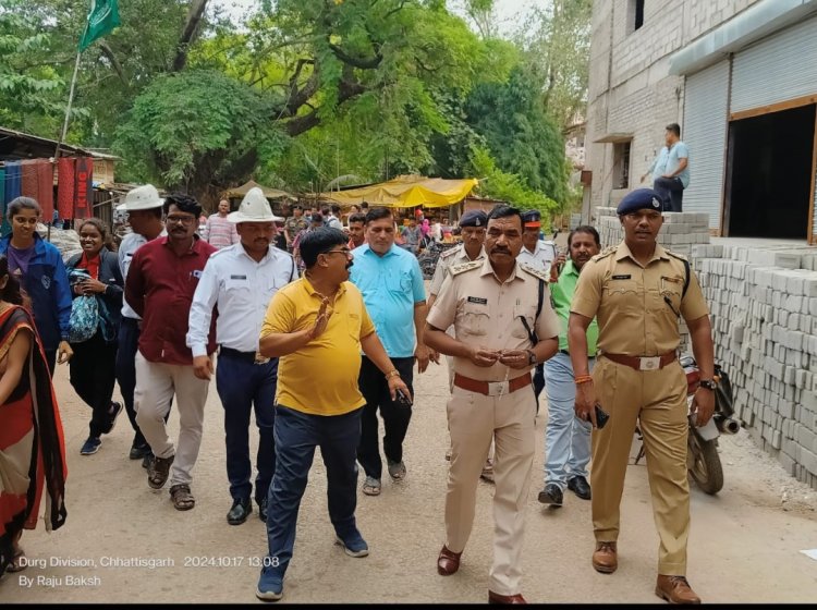 त्योहारी सीजन में बाजार में होने वाली भीड़ और जाम की स्थिति से निपटने निगम व यातायात पुलिस ने कसी कमर