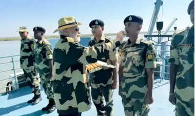 प्रधानमंत्री मोदी ने जवानों के साथ कच्छ में मनाई दिवाली, खास अंदाज में आए नजर