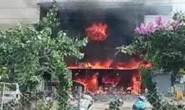 घर में रखा सिलेंडर ब्लास्ट, माता-पिता और बेटी की जलकर मौत