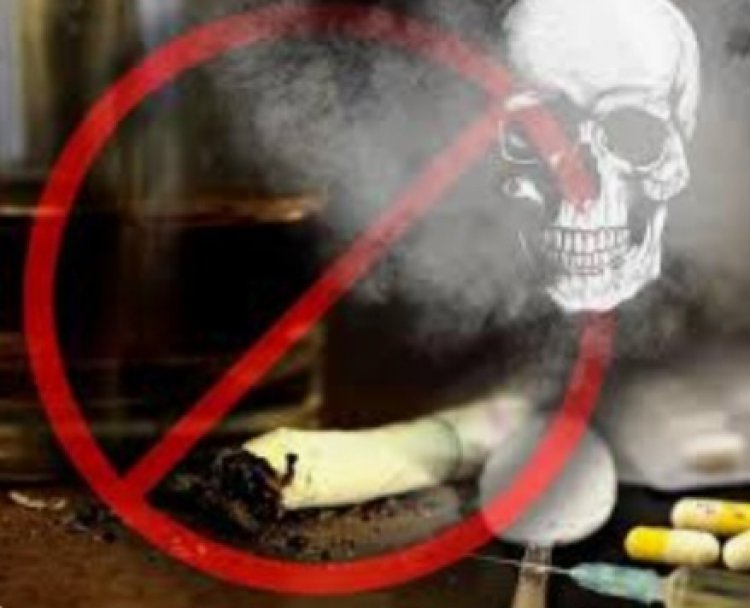 नशा छुड़ाने की दवा से युवा बन रहे नशेड़ी, इस मामले में 4 लोगों को पदमनाभपुर पुलिस ने किया गिरफ्तार