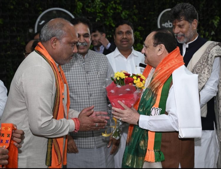 भाजपा के राष्ट्रीय अध्यक्ष जे. पी. नड्डा का दुर्ग ग्रामीण विधायक ललित चंद्राकर ने किया स्वागत अभिनंदन