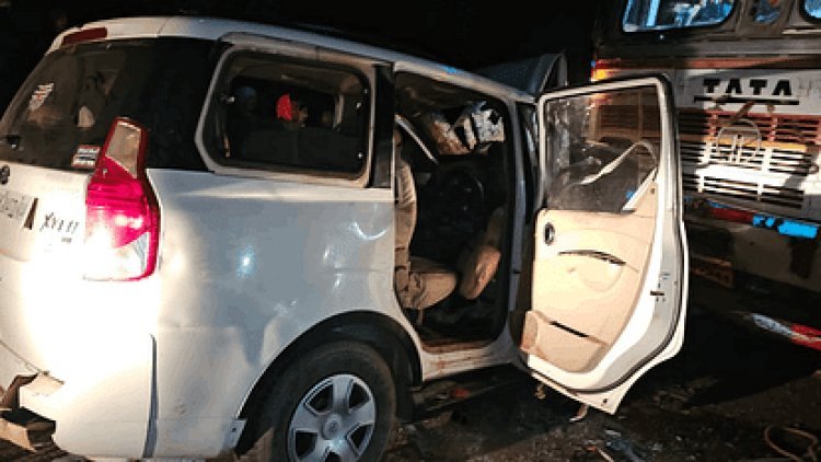 छत्तीसगढ़ के बालोद जिले में दर्दनाक सड़क हादसा ट्रक और कार में टक्कर से 6 लोगों की मौत