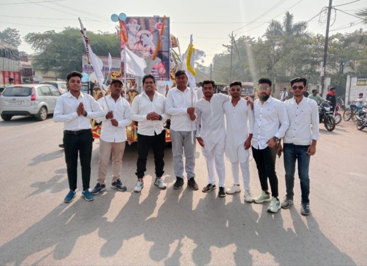 गुरु घासीदास जंयती पर निकाली शोभायात्रा, जगह-जगह हुआ स्वागत :अभिषेक टंडन ,गुरू घासीदास की जयंती के अवसर पर 18 दिसंबर को भव्य शोभायात्रा निकाली गई