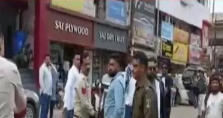 अल्पसंख्यक आयोग के अध्यक्ष डॉ सलीम राज को मुस्लिम समाज ने ही घेरा,वक्फ़ बोर्ड की संपत्ति का निरीक्षण करने के लिए पहुंचे थे भिलाई