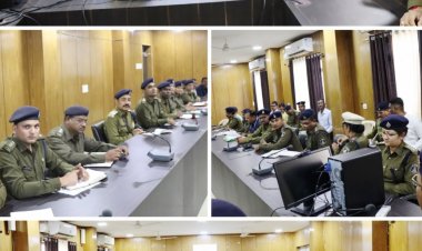 पुलिस महानिरीक्षक दुर्ग रेंज  रामगोपाल गर्ग ने ली बालोद में विशेष अपराध समीक्षा बैठक
