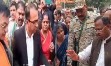 फ्लोरा मैक्स विवाद: उद्योग मंत्री ने दी थी फेंकवा देने की धमकी! अब पुलिस ने दर्ज कर दी पीड़ित महिलाओं पर FIR