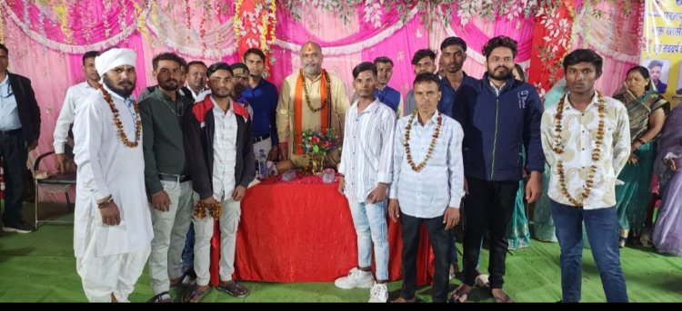दुर्ग ग्रामीण विधान सभा क्षेत्र के ग्राम महमरा, व मोहलाई में बाबा गुरु धासीदास जयंती धूम धाम से मनाया गया शामिल हुए दुर्ग ग्रामीण विधायक ललित चंद्राकर