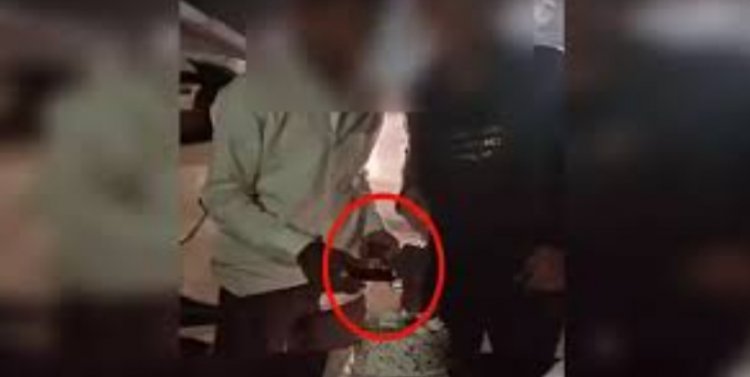 राजधानी रायपुर में पिस्टल की मैगजीन से केक काटा, वायरल वीडियो से मचा हड़कंप