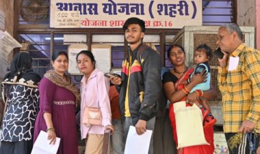 अच्छे लोकेशन में मकान का फार्म मिल रहा है जल्दी करें। 