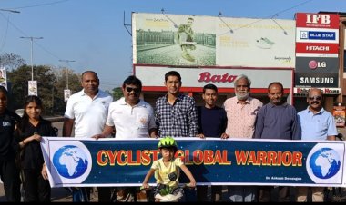 साइकिलिस्ट ग्लोबल वारियर आंदोलन का सांसद विजय बघेल ने  किया नेतृत्व, लोगो के साथ साईकिल चलाते हुए इसे वैश्विक पर्यावरण के लिए अनिवार्य बताया