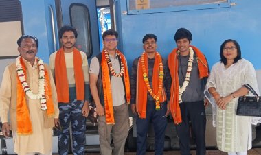 प्रयागराज में हिंदू राष्ट्र के लिए संगम में शिवरात्रि के अवसर पर भारतीय सनातन संघ के कार्यकर्ता डुबकी लगाएंगे