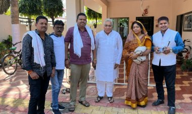 नेताओं के निवास स्थान जाकर किया प्रतिभा गुप्ता ने आभार धन्यवाद व्यक्त