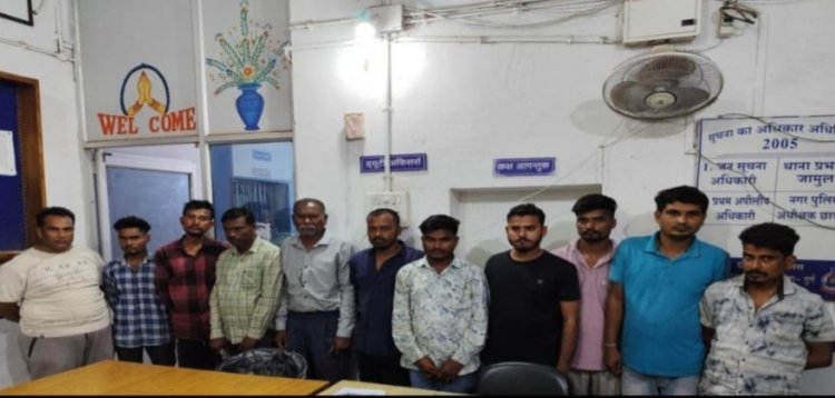 नवातरिया बांध जामुल के पास जुआ खेलने वाले 11 आरोपी गिरफ्तार