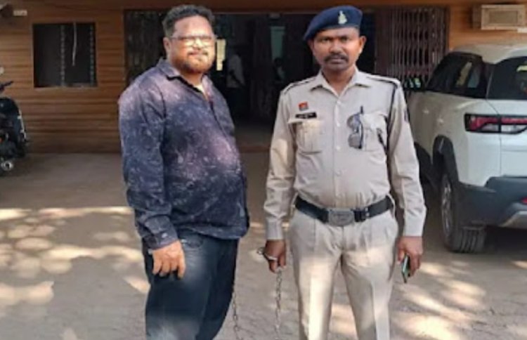 रायपुर में कंप्यूटर सेंटर संचालक को फर्जी दस्तावेज बनाने के आरोप में टिकरापारा पुलिस ने किया गिरफ्तार