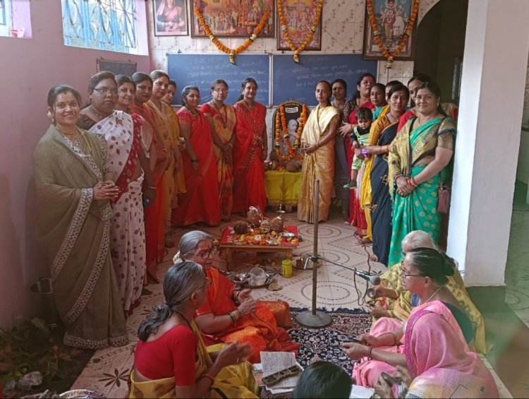 श्री गजानन महाराज प्रगट उत्सव श्री श्रद्धा सुमन साईबाबा मंदिर हाऊसिंग बोर्ड महिला मंडल के द्वारा हर्ष उल्हास के साथ मनाया गया