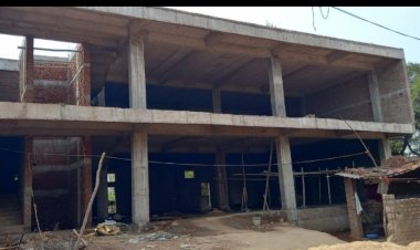 दक्षिण गंगोत्री रेलवे लाइन के समीप अवैध निर्माण को बंद कराया गया