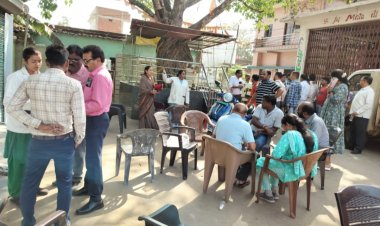 स्वास्थ्य टीम पहुंचा खुर्सीपार भिलाई के वार्ड 42, सघन जांच अभियान जारी, स्थिति नियंत्रण में