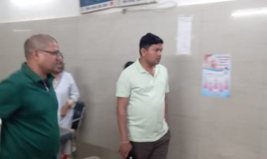 शासकीय लाल बहादुर शास्त्री अस्पताल सुपेला का औचक निरीक्षण करने पहुंचें- भिलाई निगम आयुक्त