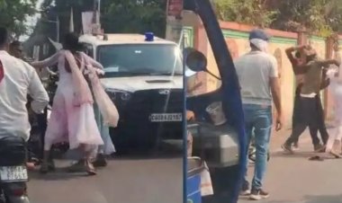 राजधानी रायपुर में किन्नरों ने सरेआम युवक को पीटा, वीडियो वायरल