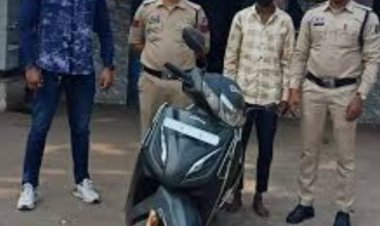 भिलाई में लिफ्ट देने वालों के लिए खबर… मॉल के पास युवक ने दिया लिफ्ट, फिर स्कूटी लेकर फरार हो गया आरोपी