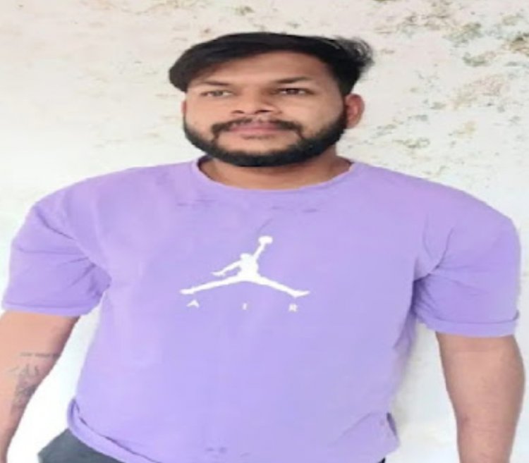 कुख्यात गैंगस्टर अमित जोश को पिस्टल मुहैया कराने वाले आरोपी भिलाई रिसाली निवासी प्रखर चंद्राकर को पुलिस ने किया गिरफ्तार