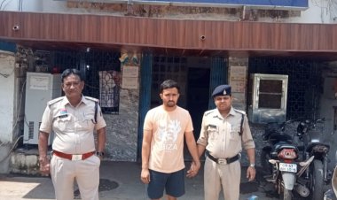 मोबाईल रिपेयरिंग एवं नेक बैंक खरीदने की बात कर धोखा देकर करवा लिया रकम ट्रांसफर और हो गया फरार,आरोपी को गिरफ्तार कर भेजा गया जेल