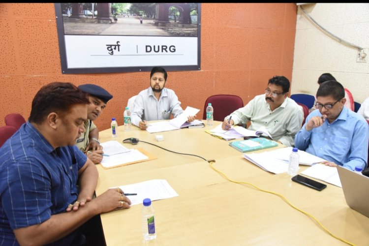स्वापक औषधियों पर प्रभावी नियंत्रण के लिए प्रभारी सचिव ने ली बैठक,नशे के खिलाफ जागरूकता अभियान शुरू करने के निर्देश