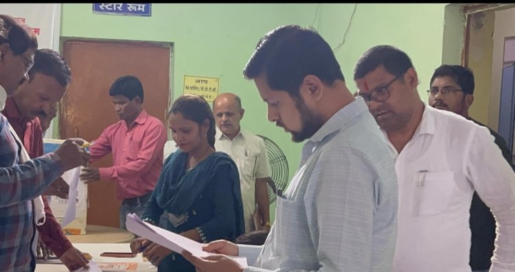 दुर्ग कलेक्टर ने नगर निगम भिलाई क्षेत्र में सुशासन तिहार, खार्सीपार मिनी स्टेडियम एवं इंडोर स्टेडियम का निरीक्षण किया