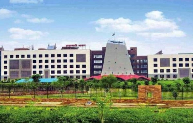 छत्तीसगढ़ में 41 IAS अफसरों का बदला प्रभार, बदले कई जिलों के कलेक्टर, देखें सूची