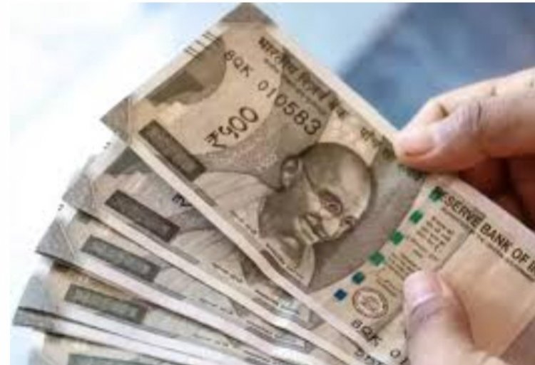 4 पटवारियों पर कलेक्टर ने लिया एक्शन, सैलरी इंक्रीमेंट पर रोक
