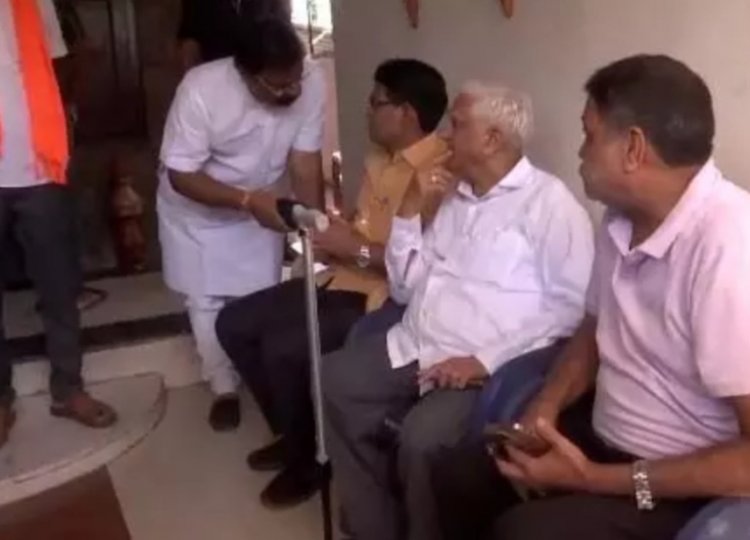 मंत्री टंक राम वर्मा पहलगाम आतंकी हमले में मारे गए व्यवसायी दिनेश मिरानिया के परिवार से मिले