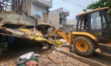 अतिक्रमण पर कार्रवाई, भिलाई निगम ने सूर्या मॉल, नेशनल हाइवे व सर्विस रोड से हटाए कब्जे