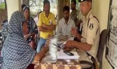 पति को आधी रात आया झटका, नर्स पत्नी ने लगाया इंजेक्शन, मौत