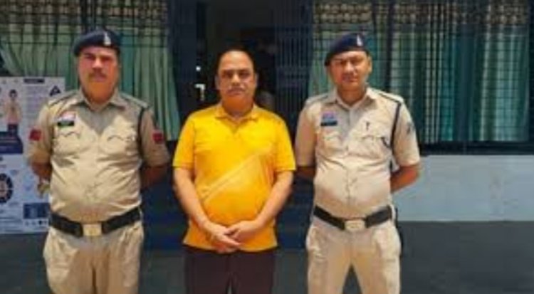 NSS प्रभारी जबरन नमाज पढ़ाने के मामले में अरेस्ट, कई और लोग होंगे गिरफ्त में