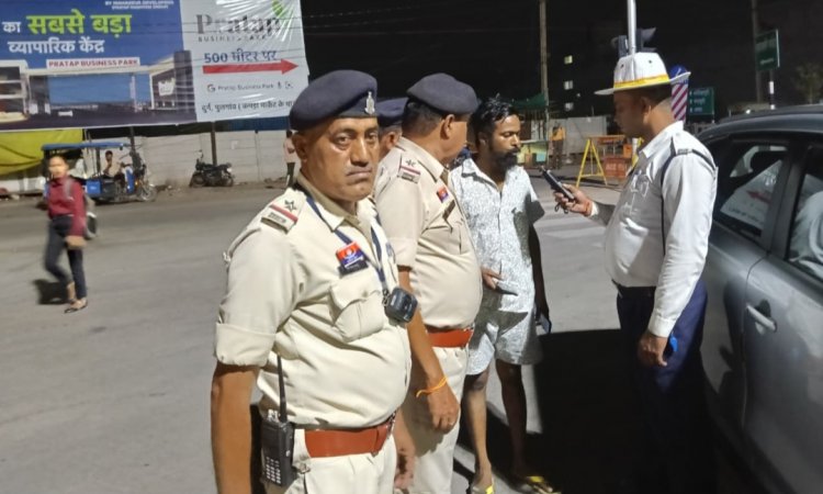 रात 10.00 बजे से 01.00 बजे तक अभियान चलाकर दो दिवस में 23 शराब सेवन कर वाहन चलाने वाले वाहन चालकों पर की गई कार्यवाही