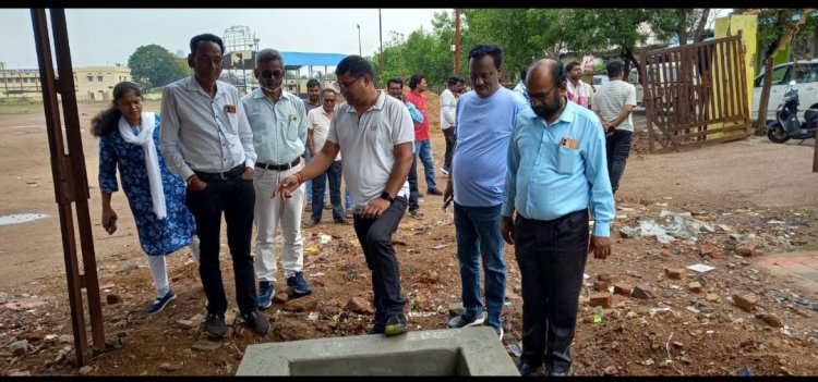 लोहा चोरो को नौकरी मिलेगी, चोरी करना छोड़ दें