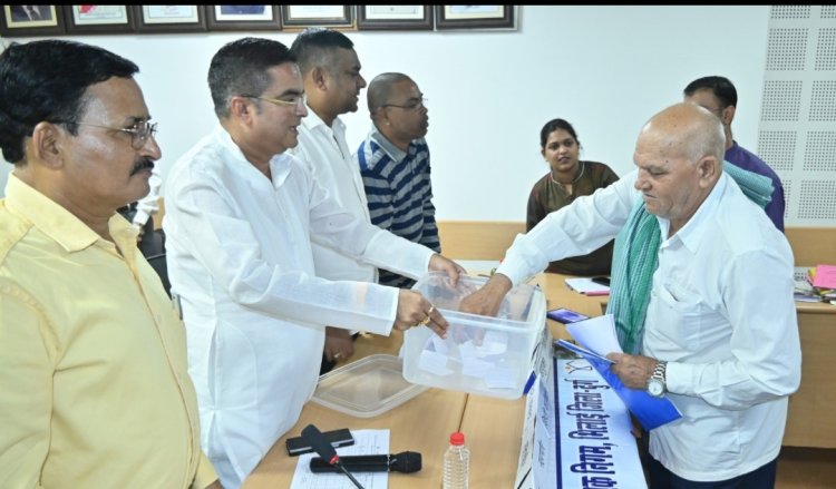भिलाई: प्रधानमंत्री आवास योजना अंतर्गत 44 हितग्राहियों को मकान आबंटन किया गया 