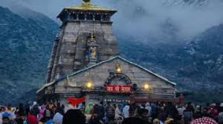 केदारनाथ यात्रा रोकी गई, भारी बारिश की वजह से लिया गया फैसला, सोनप्रयाग और गौरीकुंड में फंसे यात्री