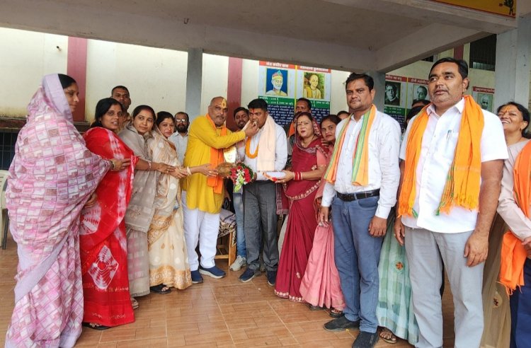 दुर्ग ग्रामीण विधायक ललित चंद्राकर ने गुरु पूर्णिमा पर्व की दी हार्दिक शुभकामनाएं
