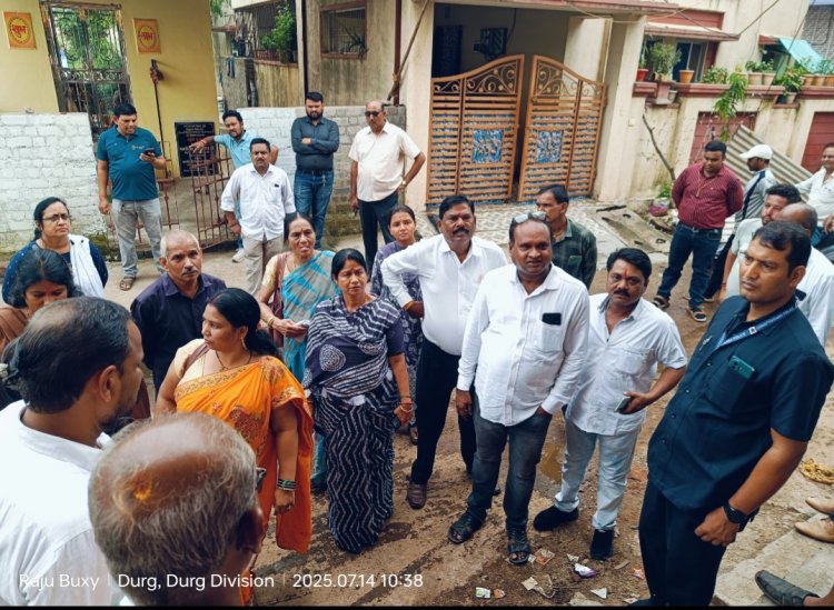 जनसमस्याओं के निराकरण हेतु महापौर अल्का बाघमार का वार्ड 16 का निरीक्षण,जनसमस्याओं के समाधान पर दिया जोर