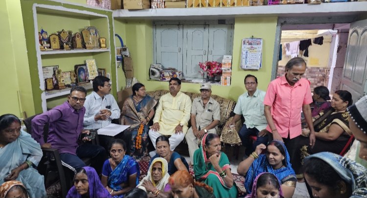 विधायक गजेन्द्र यादव ने भाजपा परिवार के साथ सुनी मन की बात का 124 वां एपिसोड