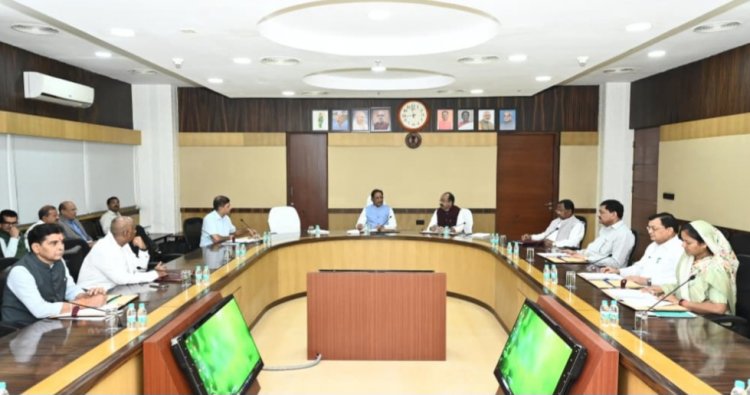 साय कैबिनेट की बैठक में कई बड़े फैसले : नया रायपुर में होगी अत्याधुनिक क्रिकेट अकादमी की स्थापना