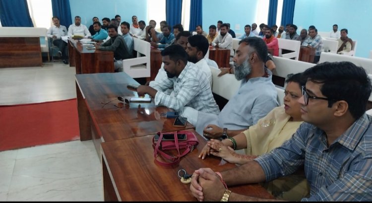 वार्ड के सुपरवाइजर सफाई के बाद पार्षद से लेंगे हस्ताक्षर,सफाई व्यवस्था को बेहतर करने पार्षदों ने रखे सुझाव