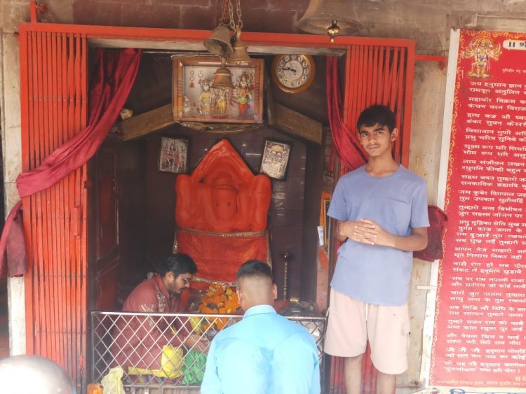 भिलाई :कैंप 2 वार्ड 36 के मंदिर में चोरी, गेट का ताला तोड़ चांदी की मुकुट और रुपए पार