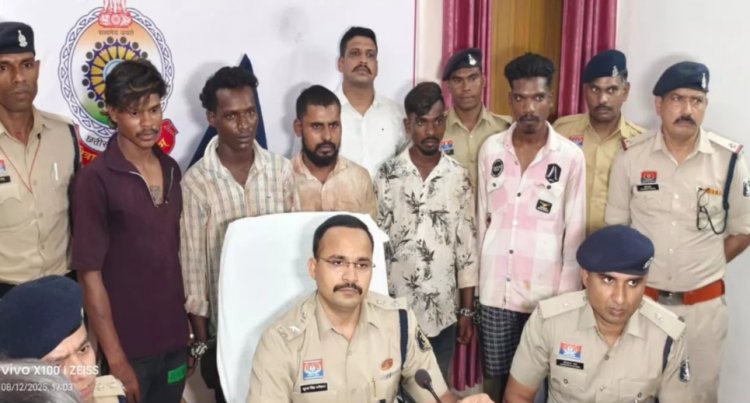 एसपी ने धमतरी ट्रिपल मर्डर का किया खुलासा, तीन नाबालिग सहित 8 आरोपी आरोपी गिरफ्तार