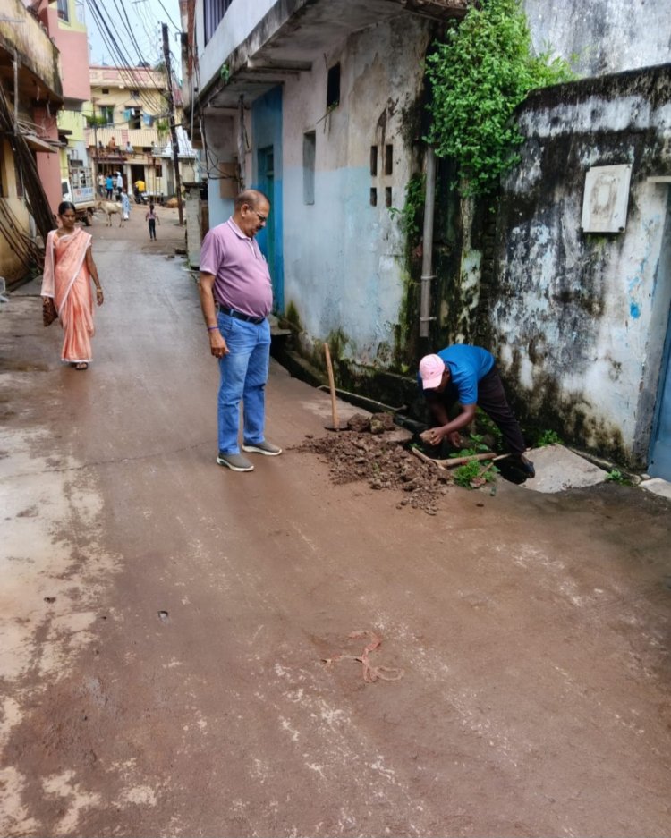 दुर्ग निगम का बड़ा एक्शन आज फिर चार बकायादारों के नल कनेक्शन काटे गए,टैक्स वसूली में निगम का एक्शन मोड, बकायादारों में मची खलबली
