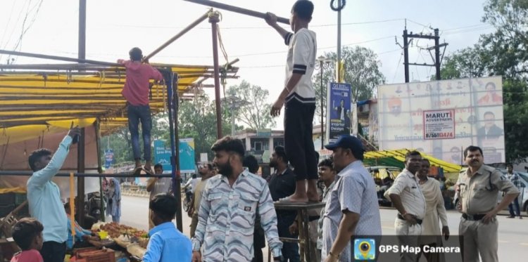 महिला समृद्धि सब्जी बाजार में निगम की बड़ी कार्रवाई,महापौर-आयुक्त के निर्देश पर चला तोड़ू दस्ते का अभियान