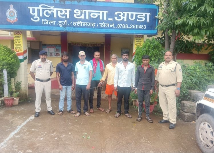 दुर्ग पुलिस ने चलाया वारंटियो के खिलाफ विशेष अभियान,255 वारंटियो को किया गया गिरफ्तार