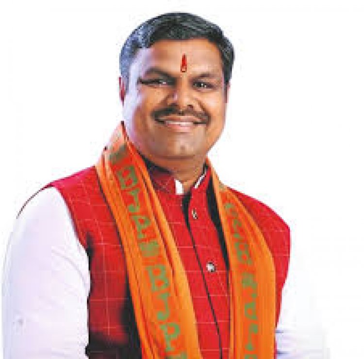 स्कूल शिक्षा मंत्री की आज बड़ी बैठक, पांचों ज्वाइंट डायरेक्टरों बुलाया गया रायपुर